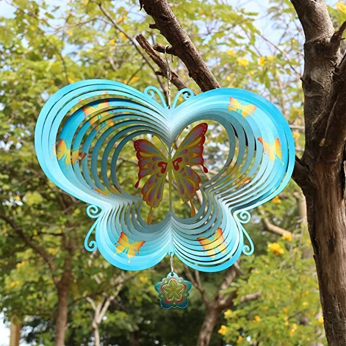 Butterfly dynamic wind rotator
