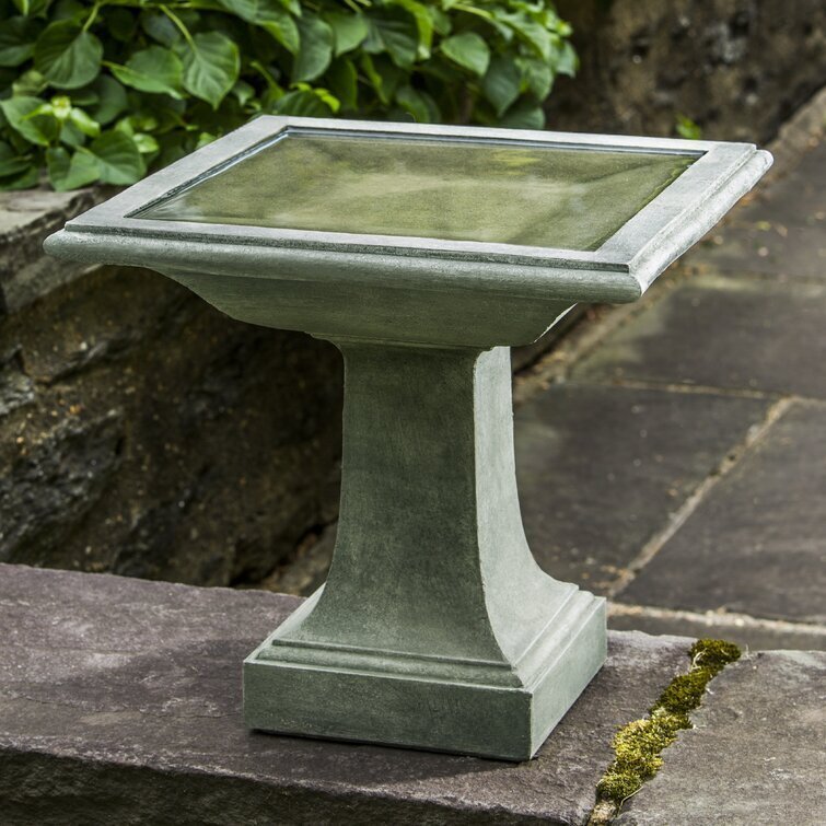 Concrete Birdbath BELAYABA