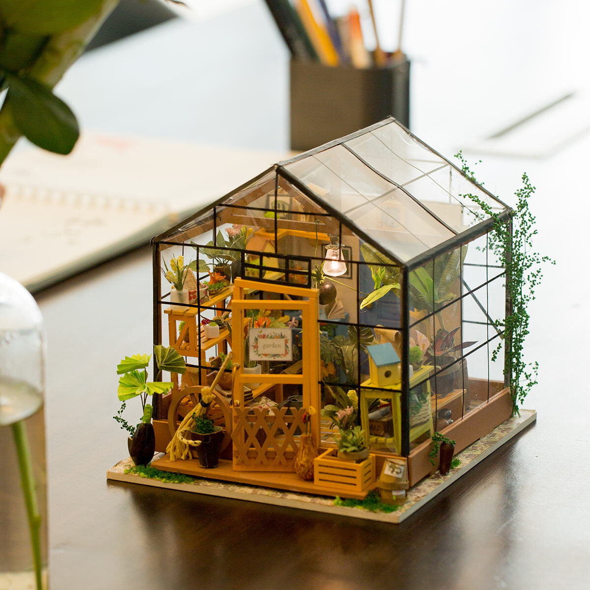 Rolife DIY Miniature House - Flavory Café DG162