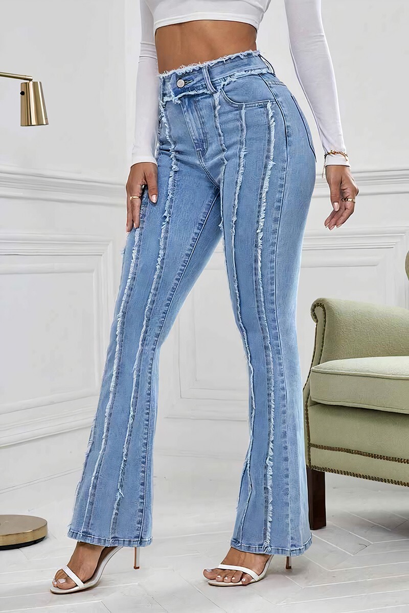 Frayed Detail Mid Waist Flare Jeans