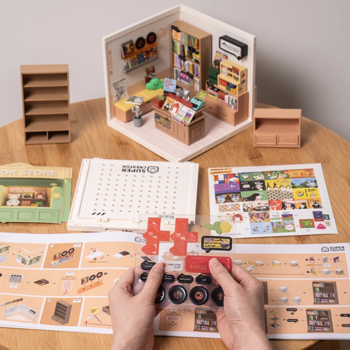 Rolife Plastic Miniature House - Fascinating Book Store DW004