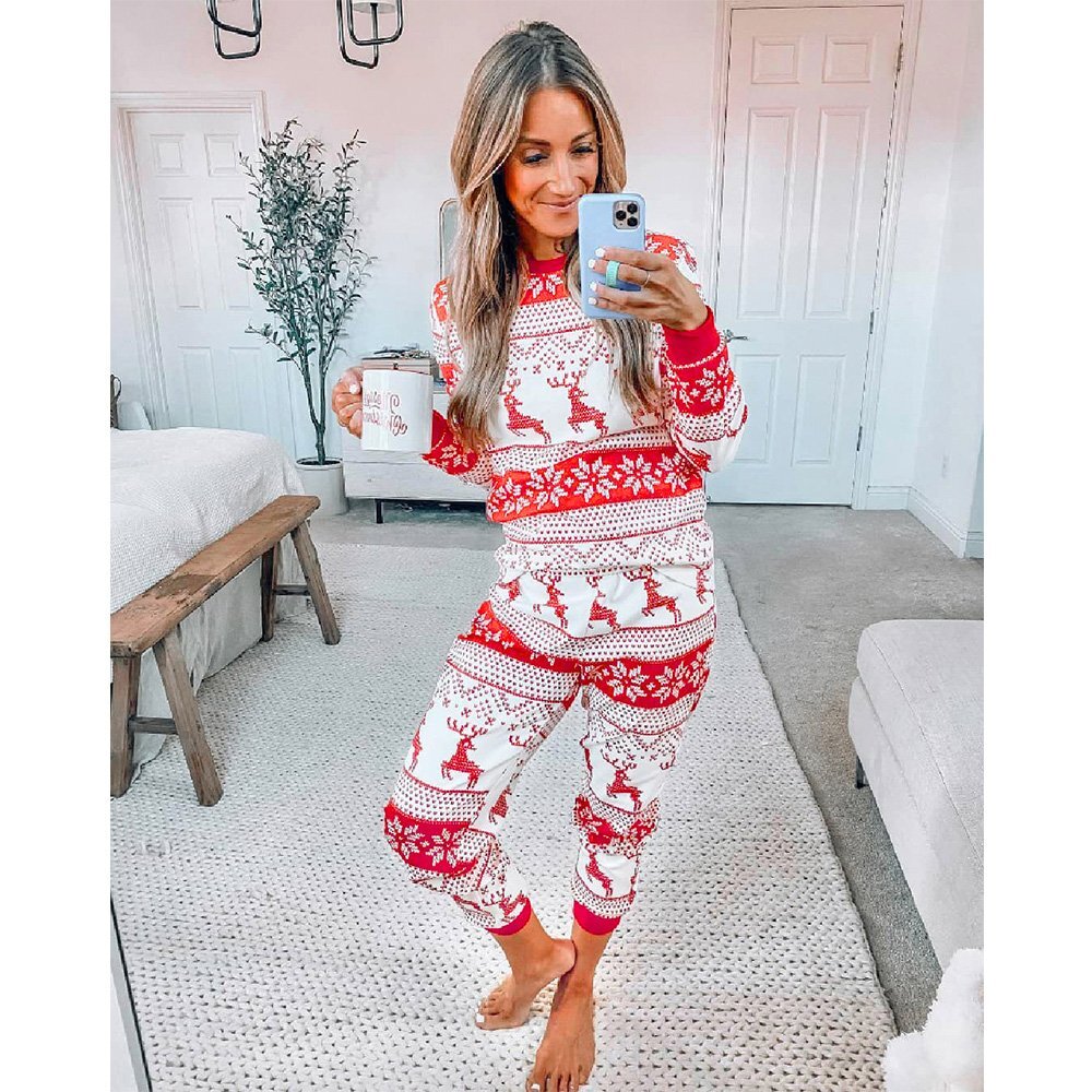 Cute Reindeer Print Christmas Family Pajamas Set