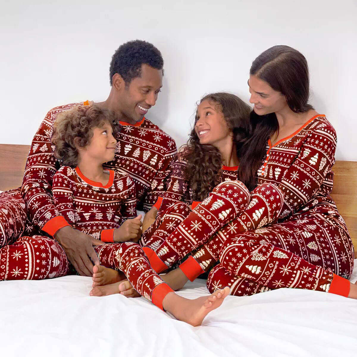 Red Christmas Tree Pattern Family Matching Pajamas Sets