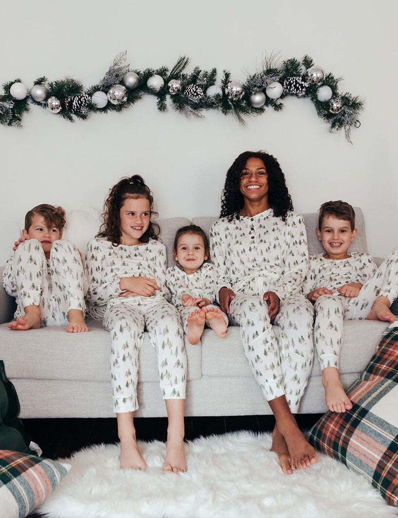 White Little Christmas Tree Fmalily Matching Pajamas Sets (With Pet Dog's Pj's)
