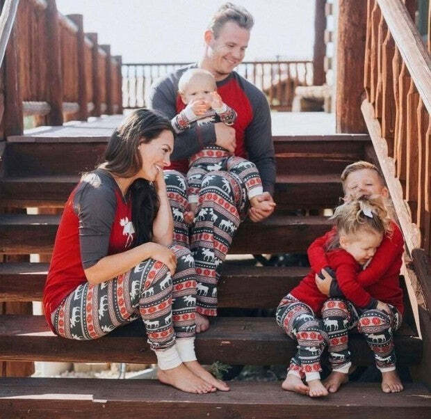 Christmas Reindeer Print Family Matching Pajamas Set