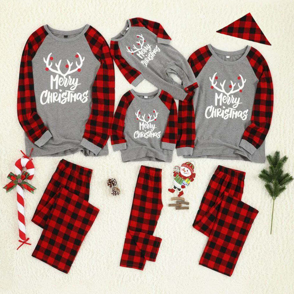 Merry Christmas Antler Letter Print Plaid Design Family Matching Pajamas Sets(with Pet Dog Clothes)