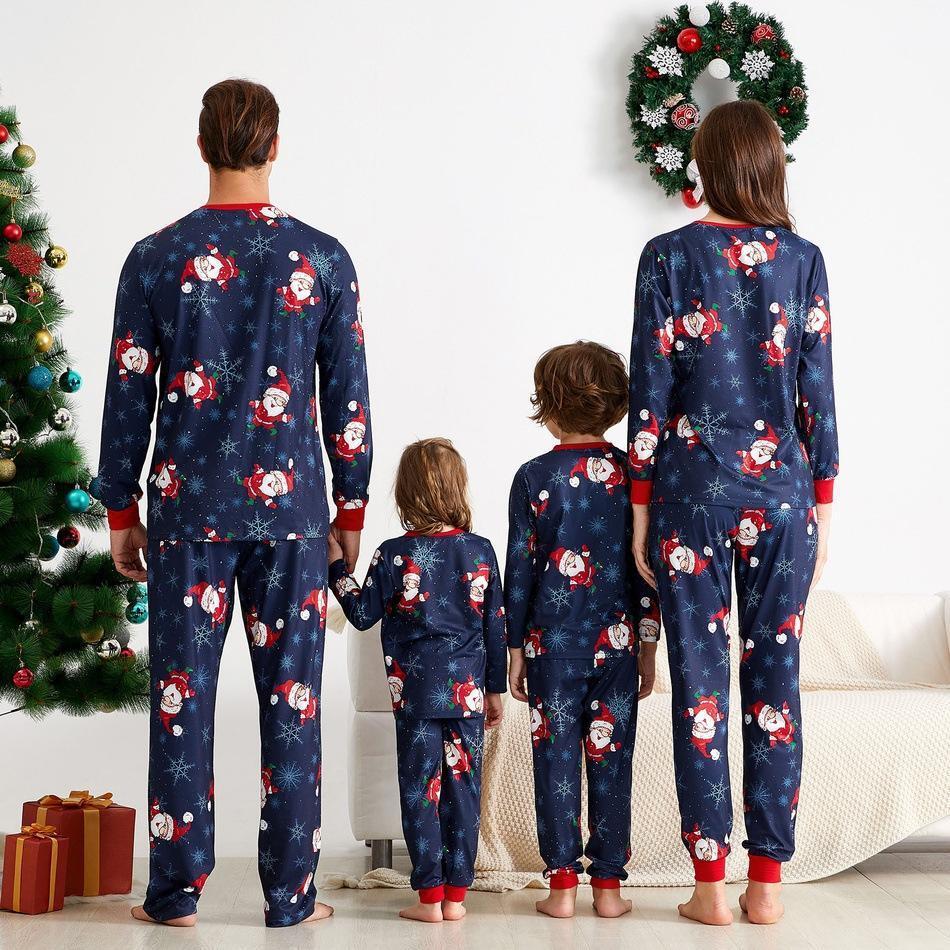Christmas Santa Patterned Family Matching Pajamas Set(with Pet Dog Clothes)