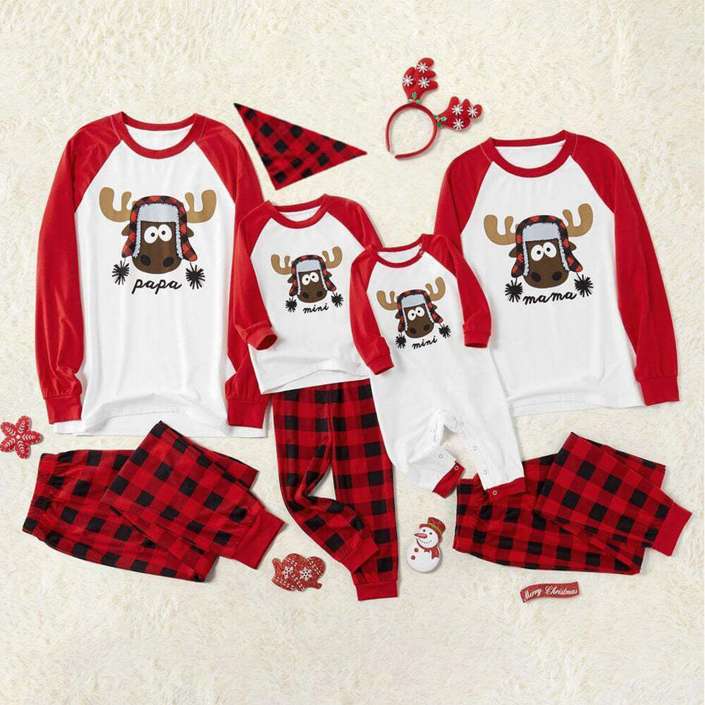 Christmas Deer Pattern Family Matching Pajamas Sets(with Pet Dog Clothes)