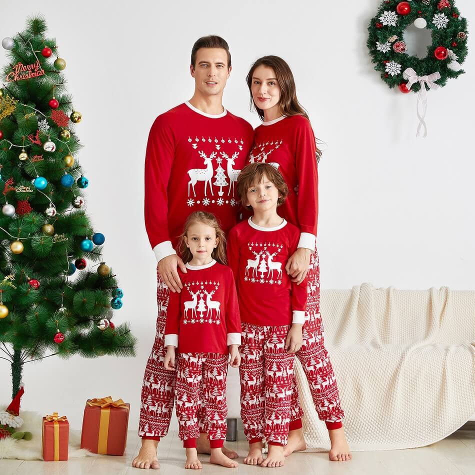 Family Matching ReinDeer Pajamas Set Dresses for Dad - Mom - Kid