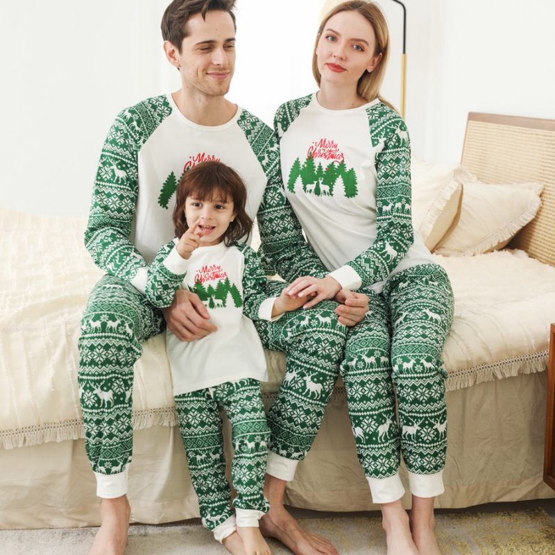 Christmas Print Round-neck Parent-child Pajamas(with Pet Dog Clothes)